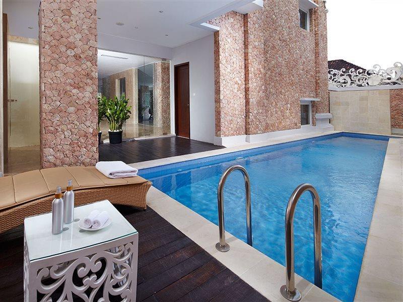 Kuta Angel Hotel - Luxurious Living Exterior photo