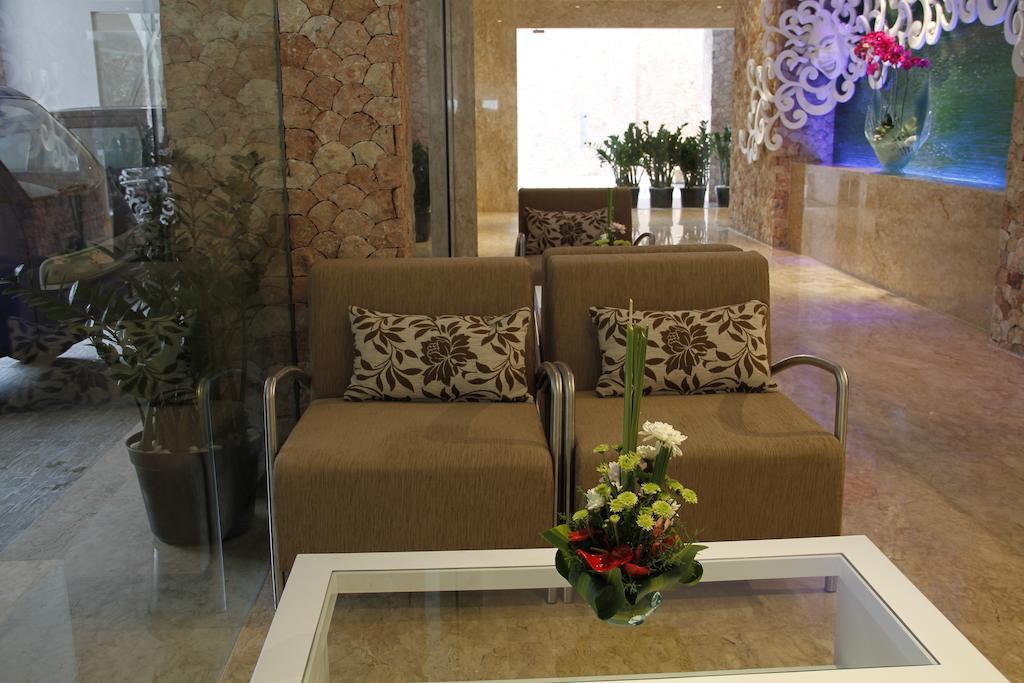 Kuta Angel Hotel - Luxurious Living Exterior photo