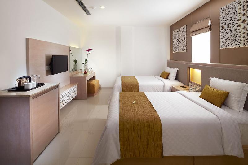 Kuta Angel Hotel - Luxurious Living Exterior photo